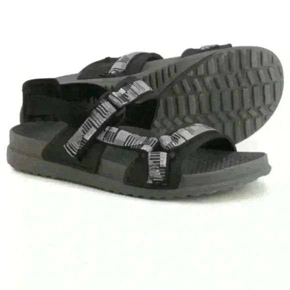 Baretraps Newlynn Sport Sandals in Black Size 6 NWT - Picture 1 of 7